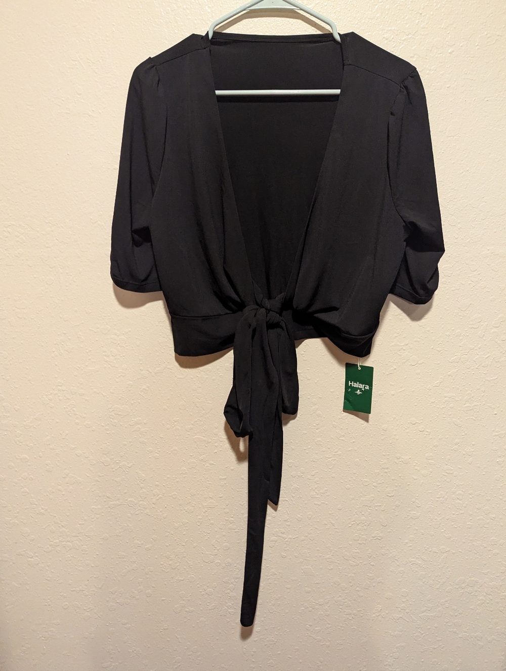 Halara Wrap Blouse Size Large Black V-Neck Short Sleeve Tie Waist Stretch Top